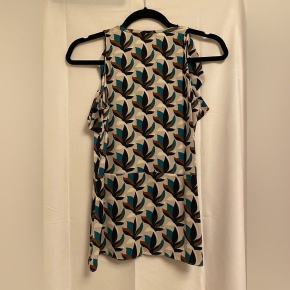 Diane Von Furstenberg DVF Sleeveless Berit Blouse Silk SIZE 0 - Picture 3 of 7